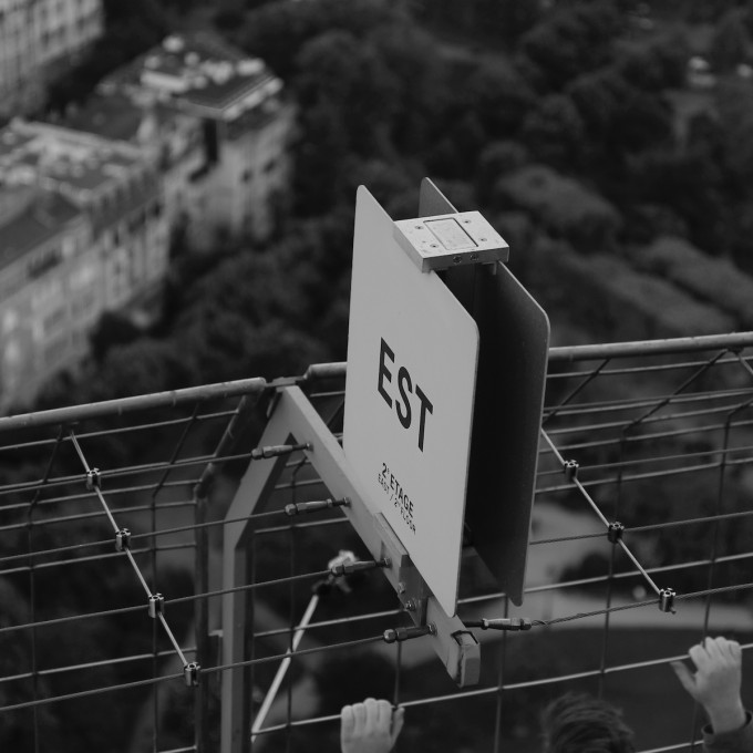 tour eiffel est